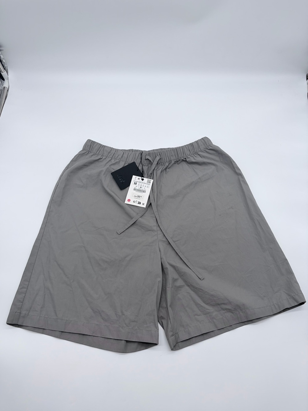 Zara Men's Light Gray Elastic-Waist Athletic Shorts